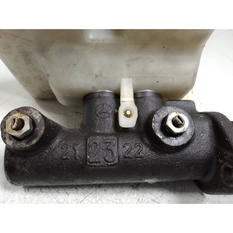Recambio de bomba freno para mercedes sprinter 02.00  caja abierta, doble cab. 208 cdi (901.6/902.621-622) referencia OEM IAM A0