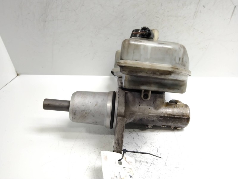 Recambio de bomba freno para mercedes sprinter 02.00  caja cerrada 411 cdi (904.662) referencia OEM IAM   