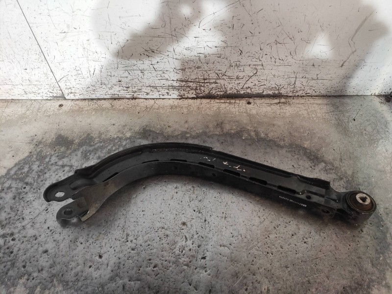 Recambio de brazo suspension superior trasero derecho para opel combo d kasten l2h1 2,4t referencia OEM IAM   
