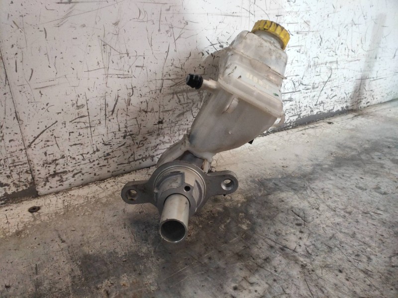 Recambio de bomba freno para opel combo d kasten l2h1 2,4t referencia OEM IAM 0204W58352  