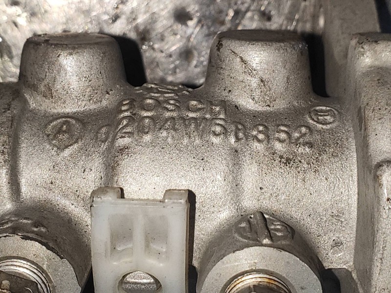 Recambio de bomba freno para opel combo d kasten l2h1 2,4t referencia OEM IAM 0204W58352  