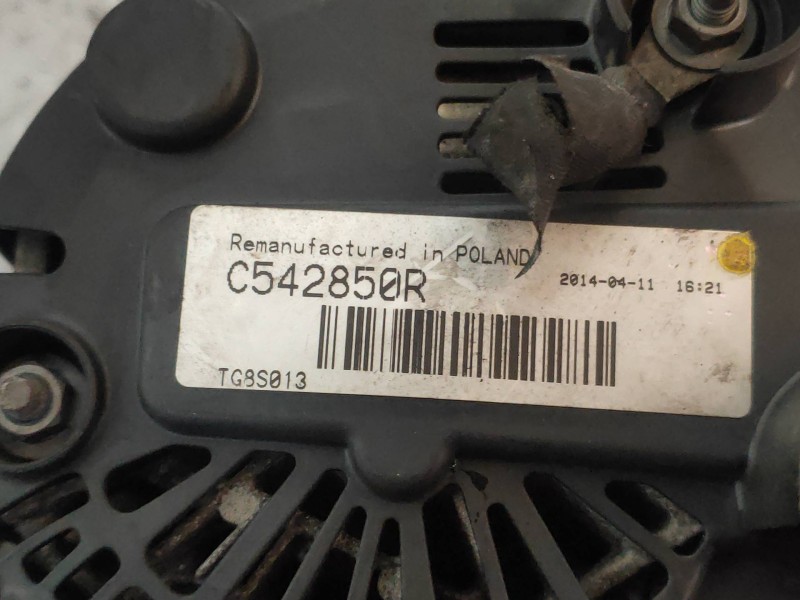 Recambio de alternador para opel combo d kasten l2h1 2,4t referencia OEM IAM TG8S013  