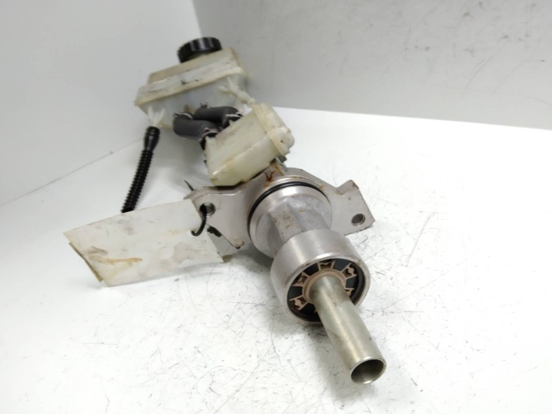 Recambio de bomba freno para mercedes vito mixto 06.2003 referencia OEM IAM A0004316901  