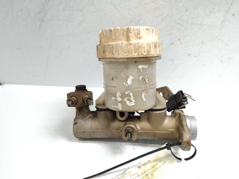 Recambio de bomba freno para mitsubishi l 200 (k6/7) 2.5 turbodiesel referencia OEM IAM   