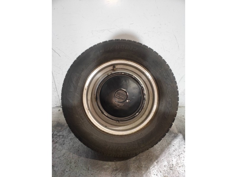 Recambio de juego llantas para seat 600 0.8 referencia OEM IAM  CUBIERTAS 145/80/12