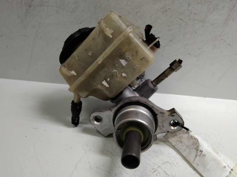 Recambio de bomba freno para opel astra h berlina 1.4 16v referencia OEM IAM   
