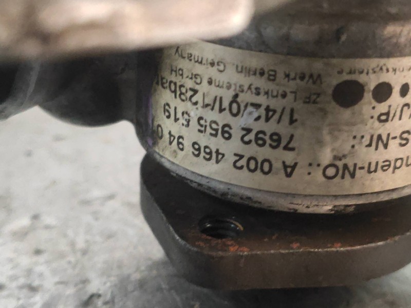 Recambio de bomba direccion para mercedes clase e (w211) berlina e 280 cdi (211.020) referencia OEM IAM 7692955519 A0024669401 