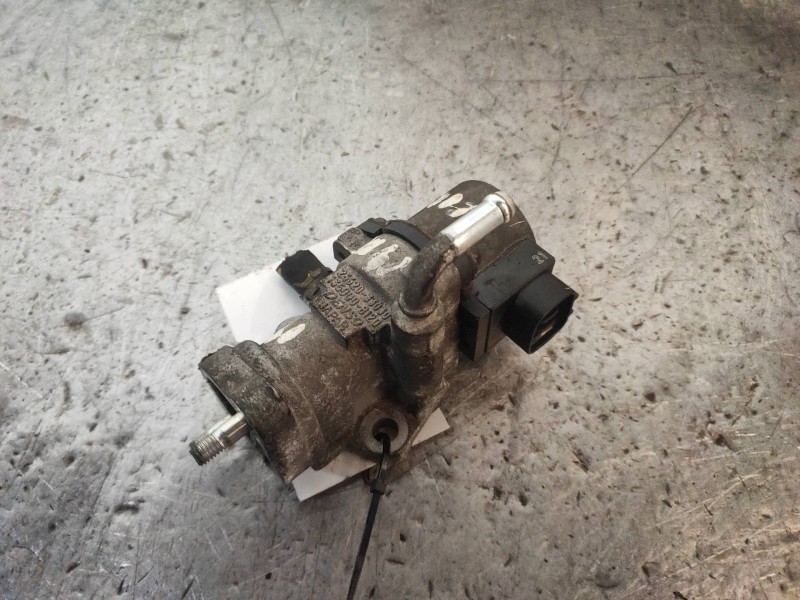 Recambio de valvula egr para toyota corolla (e12) 2.0 d-4d linea luna berlina referencia OEM IAM 2526033030 1350008120 