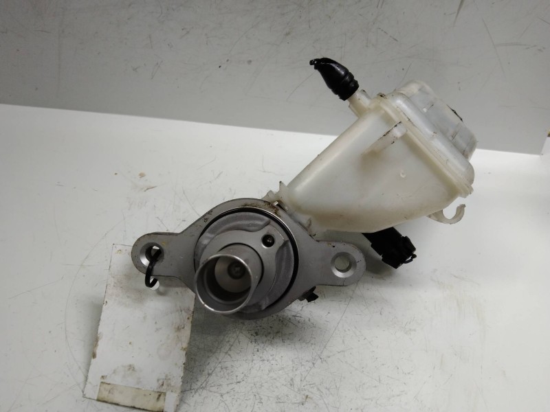 Recambio de bomba freno para opel corsa d referencia OEM IAM 204Y21766  