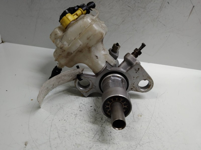 Recambio de bomba freno para opel insignia berlina 1.8 16v referencia OEM IAM   