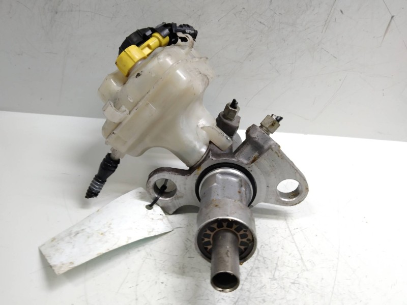 Recambio de bomba freno para opel insignia berlina 2.0 cdti cat referencia OEM IAM   