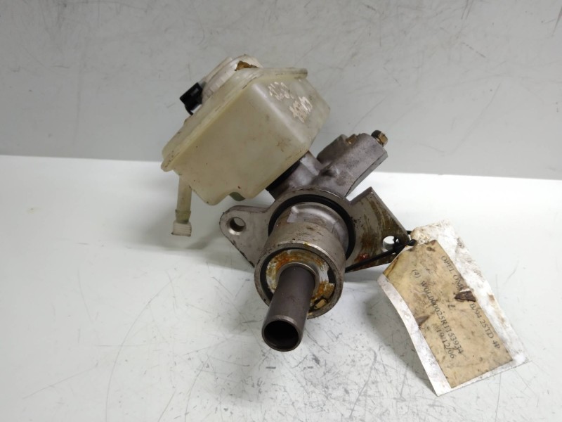 Recambio de bomba freno para opel omega b 2.5 turbodiesel (x 25 td / u 25 td / l93) referencia OEM IAM   