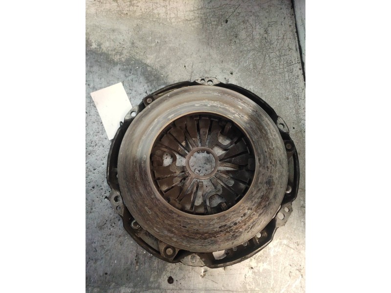 Recambio de kit embrague para mercedes sprinterii caja cerrada (desde 01.06) 210/213/216 cdi (906.611/613) referencia OEM IAM   