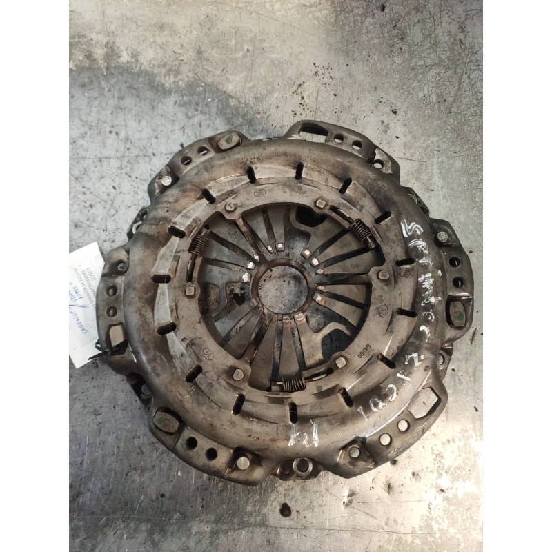 Recambio de kit embrague para mercedes sprinterii caja cerrada (desde 01.06) 210/213/216 cdi (906.611/613) referencia OEM IAM   