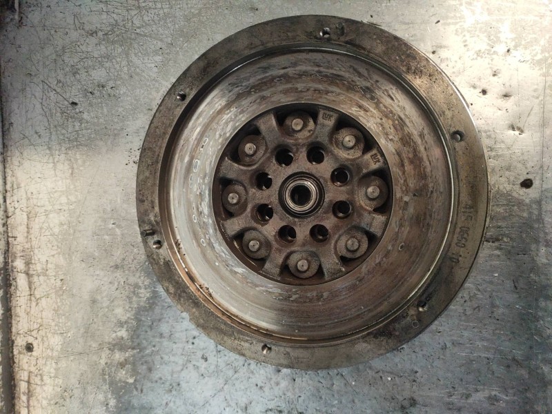 Recambio de kit embrague para mercedes sprinterii caja cerrada (desde 01.06) 210/213/216 cdi (906.611/613) referencia OEM IAM   