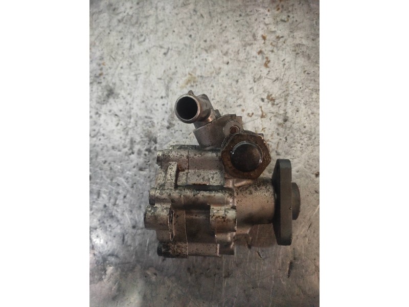 Recambio de bomba direccion para alfa romeo 147 (190) 1.6 t.spark distinctive referencia OEM IAM 7613955505  