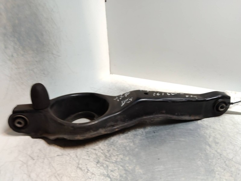 Recambio de brazo suspension inferior trasero derecho para mazda 3 berlina (bk) 1.6 16v cat referencia OEM IAM   