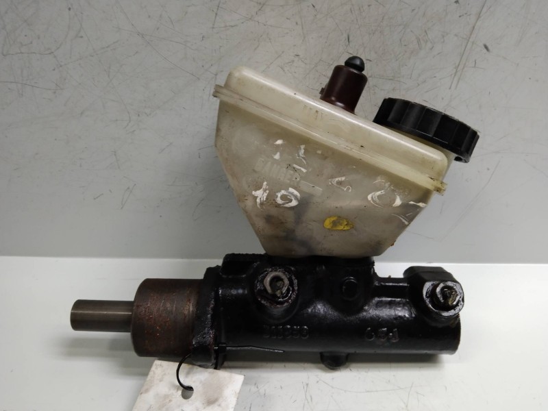 Recambio de bomba freno para peugeot 605 2.0 referencia OEM IAM 311858  