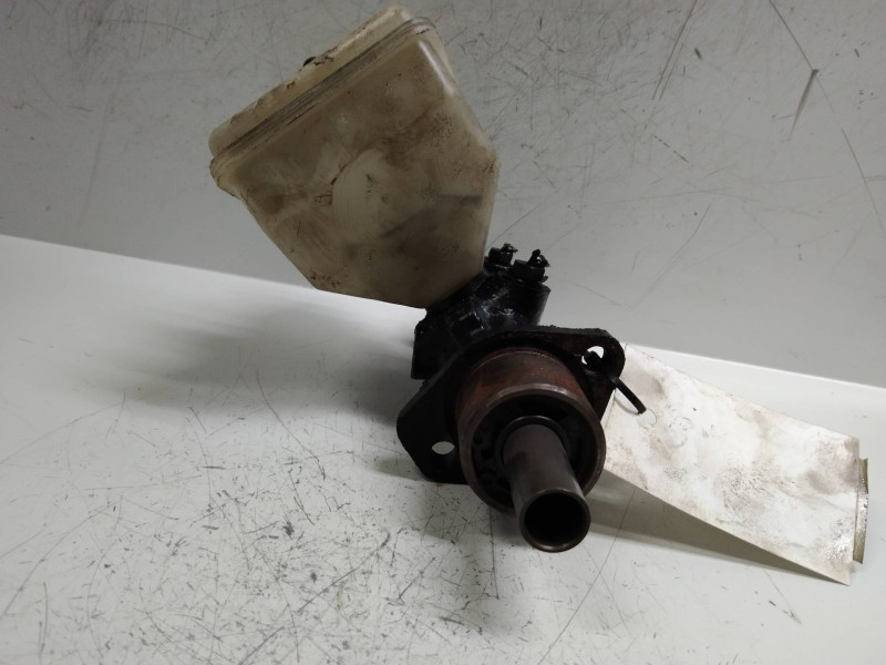 Recambio de bomba freno para peugeot 605 2.0 referencia OEM IAM 311858  