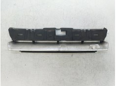 Recambio de rejilla delantera para renault 25 (b29) referencia OEM IAM   