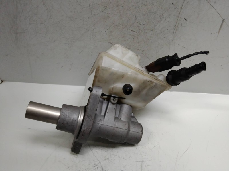 Recambio de bomba freno para peugeot 3008 premium referencia OEM IAM   