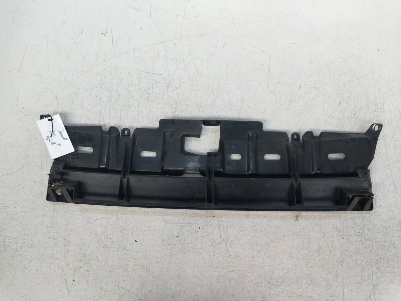 Recambio de rejilla delantera para renault 25 (b29) referencia OEM IAM   