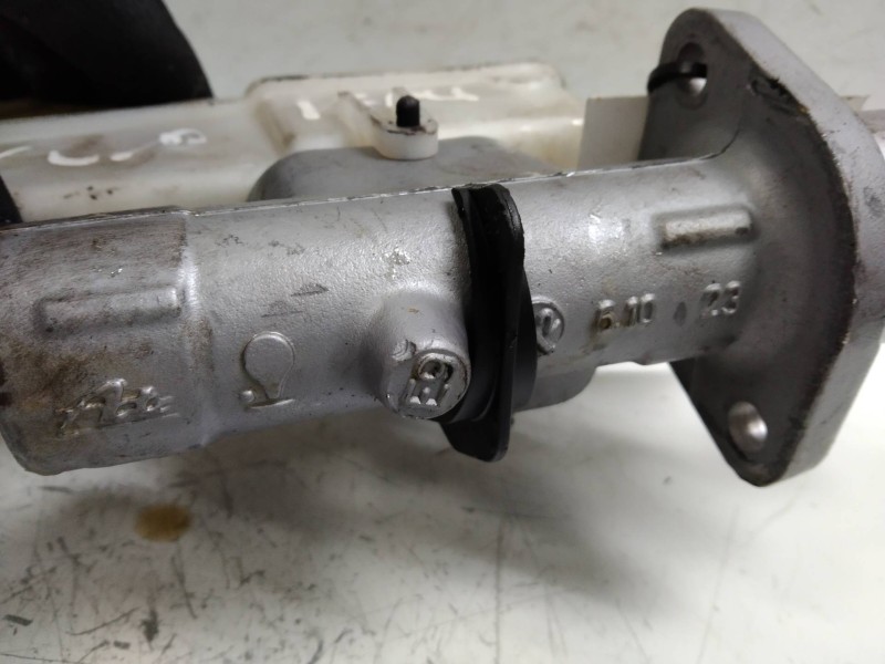 Recambio de bomba freno para renault clio grandtour 1.5 dci diesel cat referencia OEM IAM   