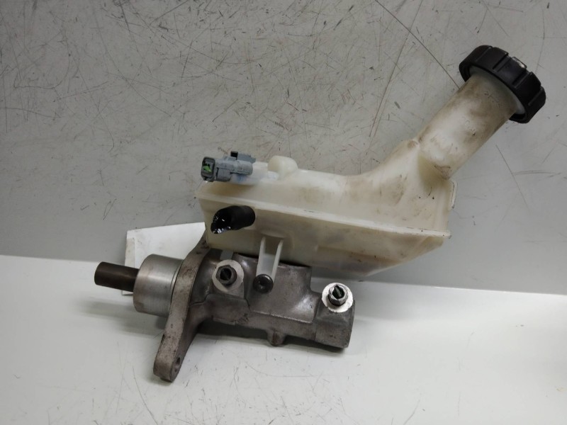 Recambio de bomba freno para renault clio iii 1.5 dci diesel cat referencia OEM IAM   