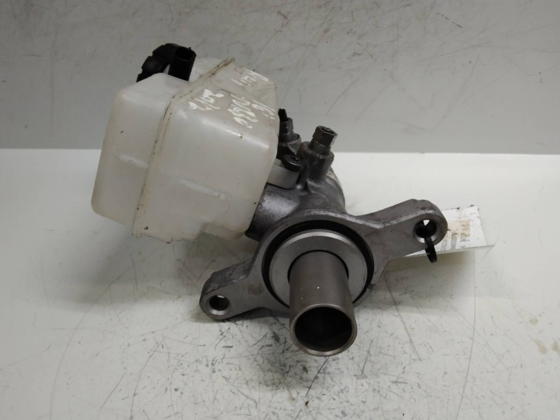 Recambio de bomba freno para renault clio iv renault sport referencia OEM IAM   