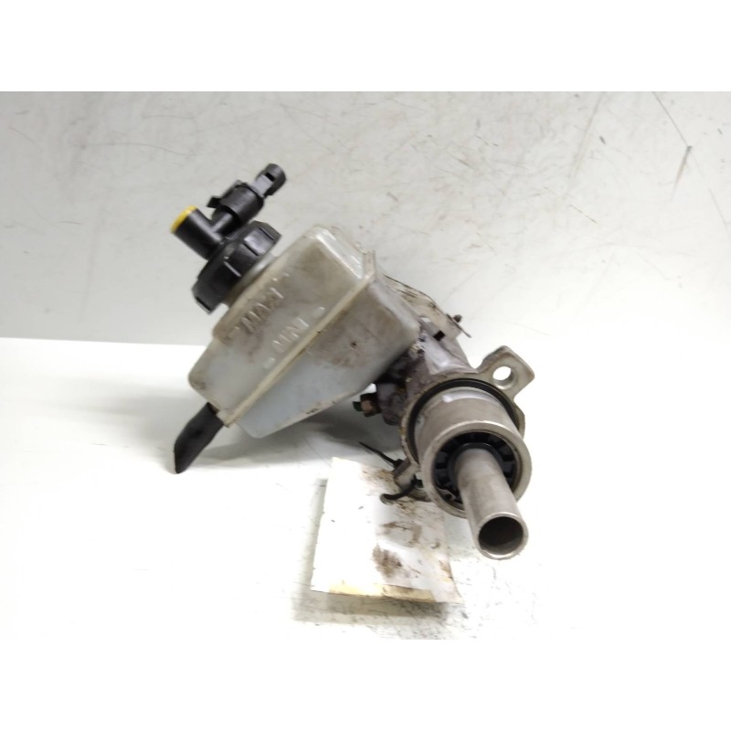 Recambio de bomba freno para renault master ii phase 2 caja cerrada 2.5 diesel referencia OEM IAM 25175879  