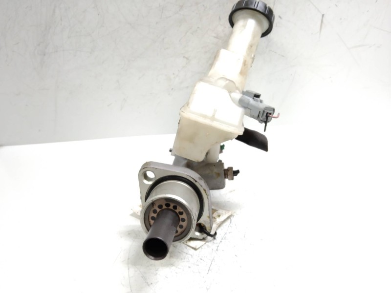 Recambio de bomba freno para renault modus 1.4 16v referencia OEM IAM   