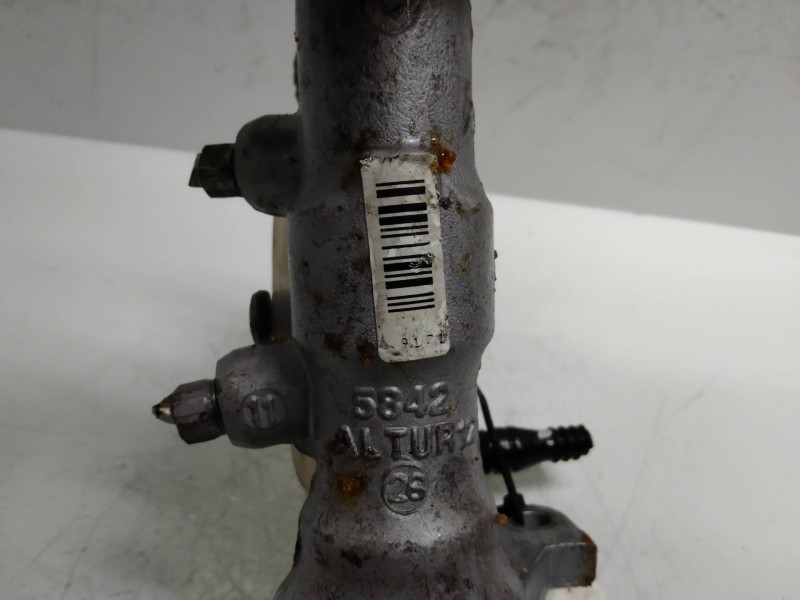 Recambio de bomba freno para renault megane iii sport tourer 1.5 dci diesel fap referencia OEM IAM   
