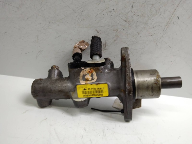 Recambio de bomba freno para saab 9000 cd 2.3 cat referencia OEM IAM 10612305203  