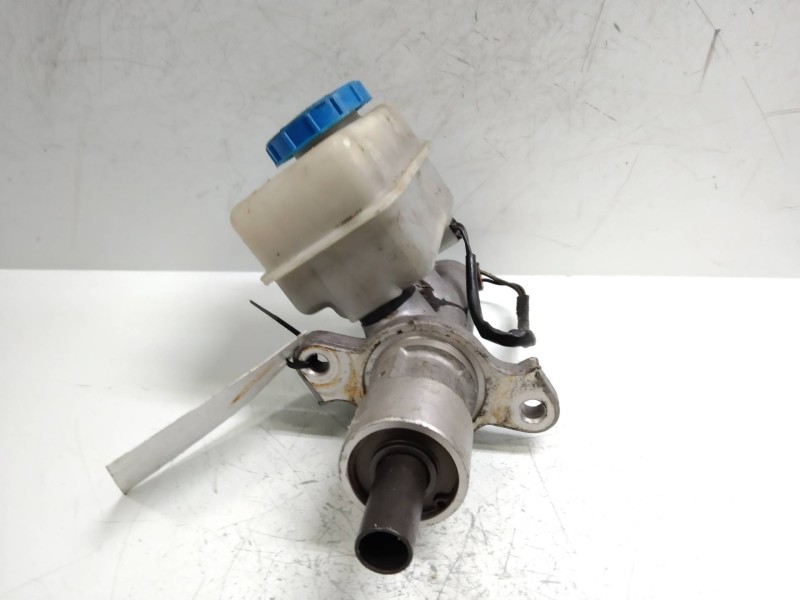 Recambio de bomba freno para ssangyong family 2.5 referencia OEM IAM 0BN0233  