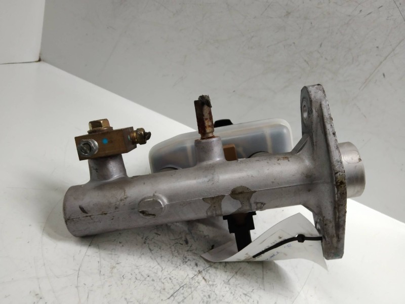 Recambio de bomba freno para ssangyong korando 2.9 turbodiesel cat referencia OEM IAM BM1110486  