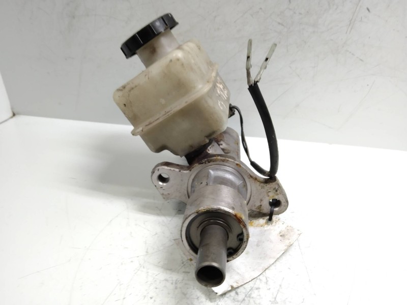 Recambio de bomba freno para ssangyong korando referencia OEM IAM 0BM0233  