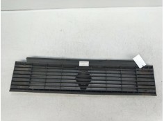 Recambio de rejilla delantera para renault trafic (desde 5.89) referencia OEM IAM    2