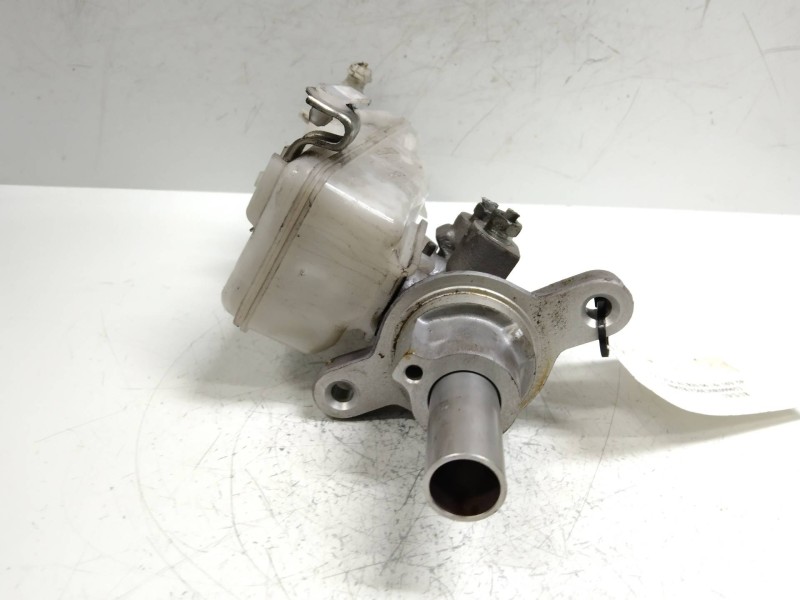 Recambio de bomba freno para toyota auris 1.6 16v cat referencia OEM IAM 0204Y24235  