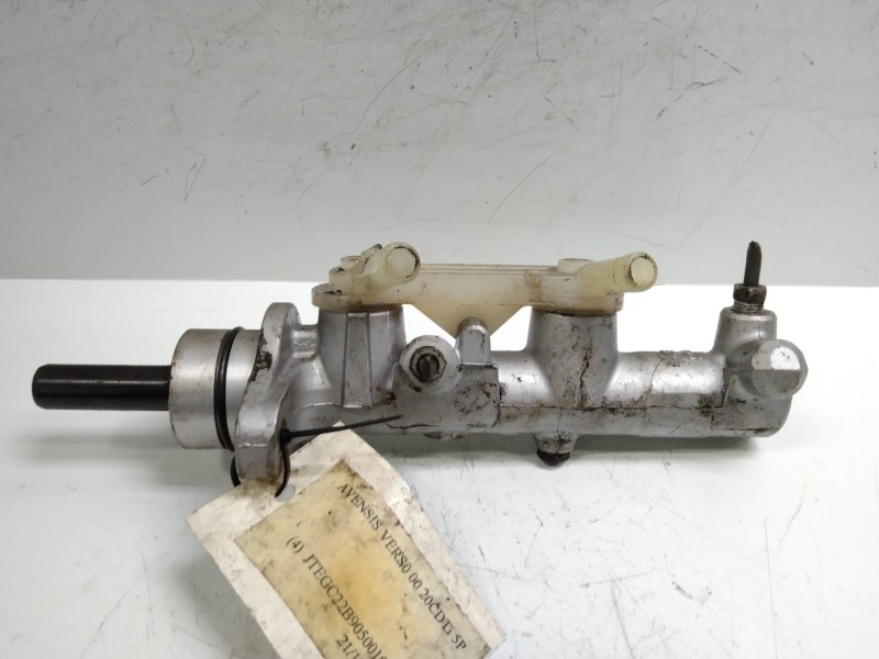 Recambio de bomba freno para toyota avensis verso (m20) 2.0 turbodiesel cat referencia OEM IAM   