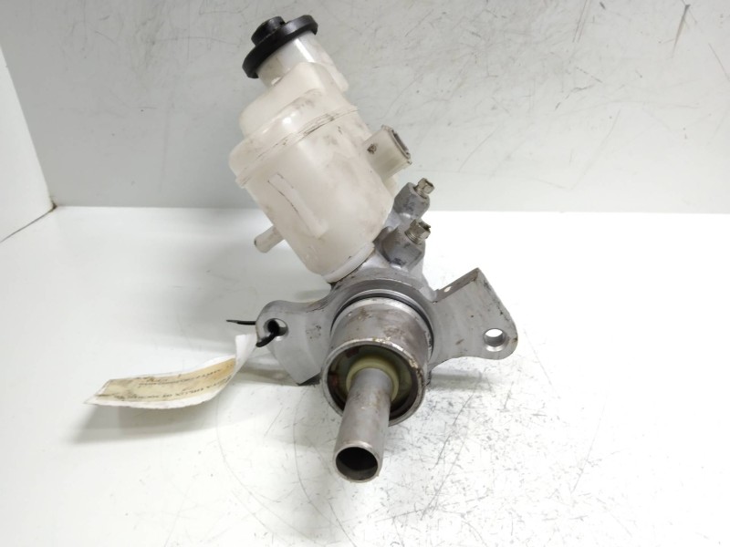 Recambio de bomba freno para toyota hilux (kun) 3.0 turbodiesel referencia OEM IAM   