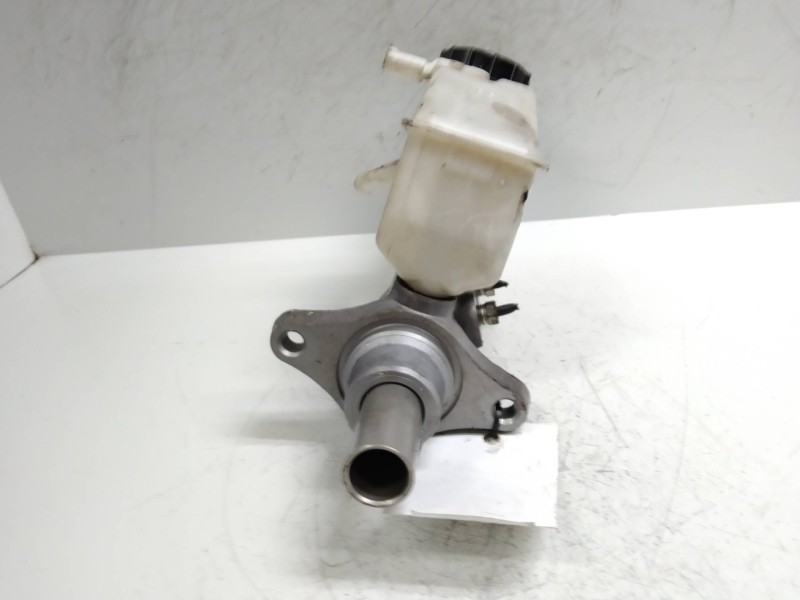 Recambio de bomba freno para toyota yaris 1.4 turbodiesel cat referencia OEM IAM   