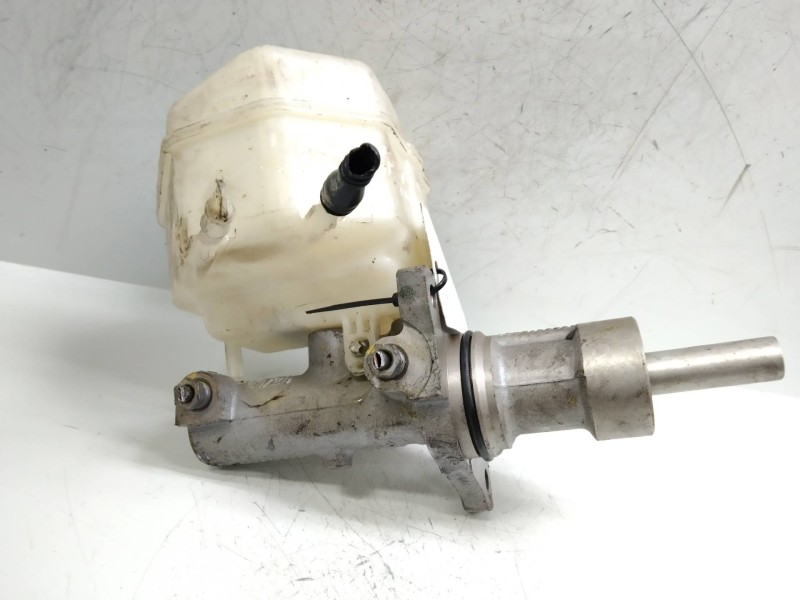 Recambio de bomba freno para volkswagen crafter caja cerrada referencia OEM IAM A0004317601  