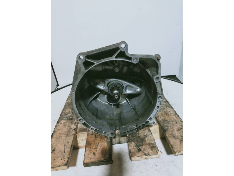 Recambio de caja cambios para bmw serie 1 berlina (e81/e87) 118d referencia OEM IAM BEO 0105514 BED