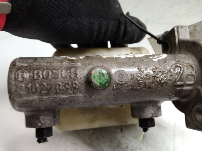 Recambio de bomba freno para volkswagen golf iv berlina (1j1) 1.4 16v referencia OEM IAM 21027099  