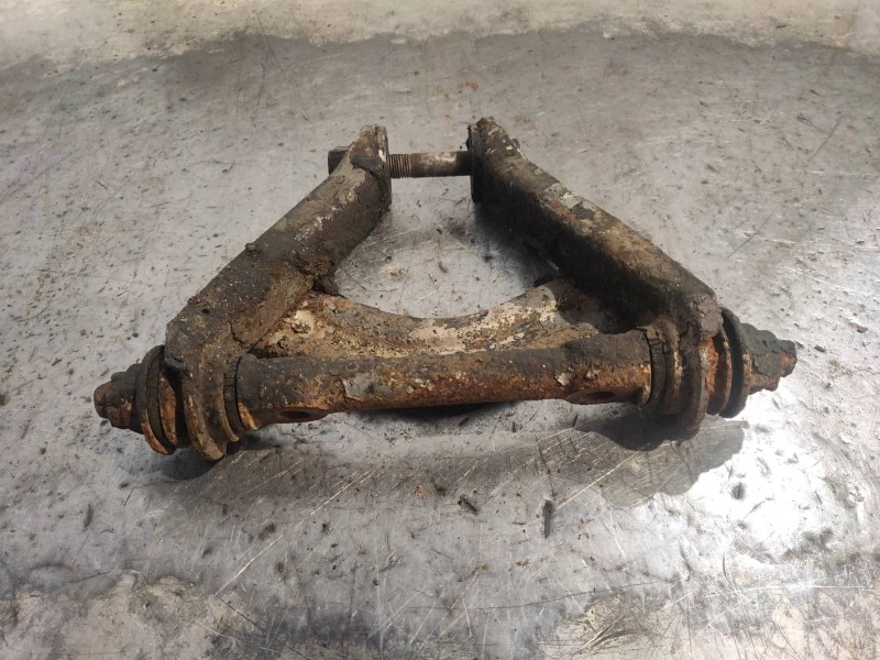Recambio de brazo suspension inferior delantero izquierdo para seat 600 0.8 referencia OEM IAM   