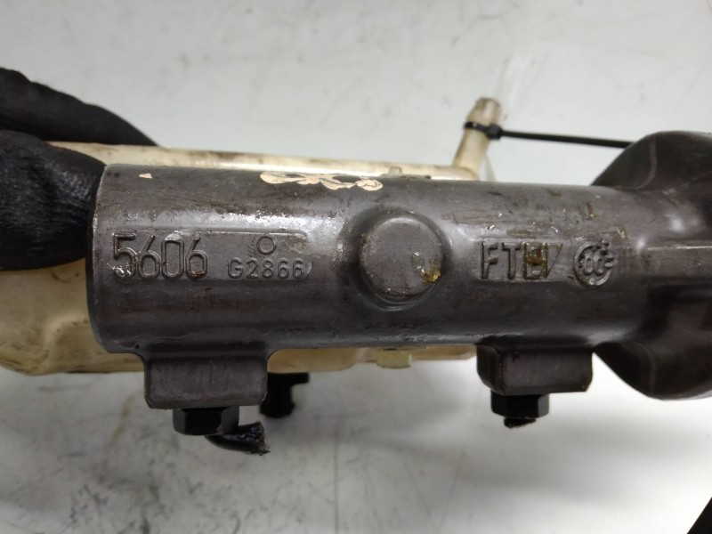 Recambio de bomba freno para volkswagen polo (9n1) trendline referencia OEM IAM    Recambio de bomba freno para volkswagen polo (9n1) trendline referencia OEM IAM