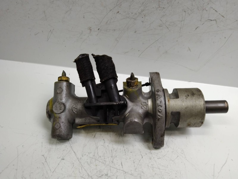Recambio de bomba freno para volvo serie 460 1.9 turbodiesel referencia OEM IAM 10612002803  