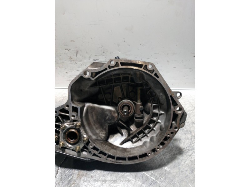 Recambio de caja cambios para opel vectra a 1.7 turbodiesel (17 dt / lu8) referencia OEM IAM F18W374 I074420022 W374