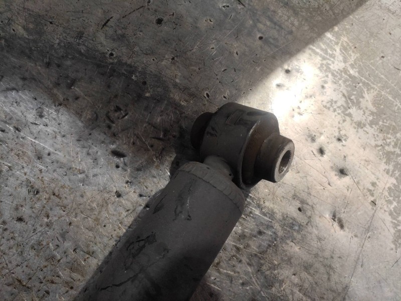 Recambio de amortiguador trasero izquierdo para opel corsa e color edition ecoflex referencia OEM IAM 13432671 22286398 