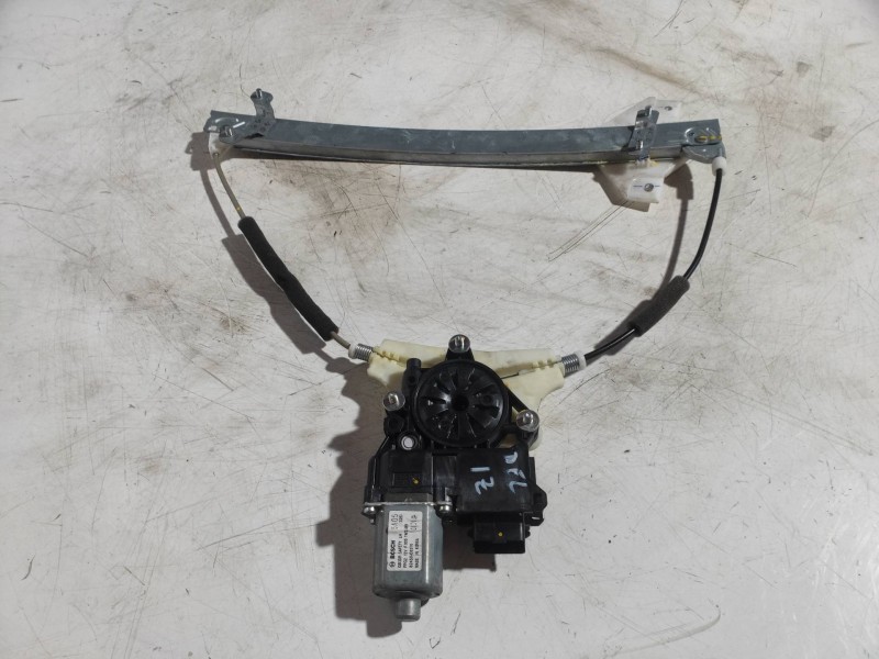 Recambio de elevalunas delantero izquierdo para hyundai i20 coupe 1.2 16v cat referencia OEM IAM 82450C8310  